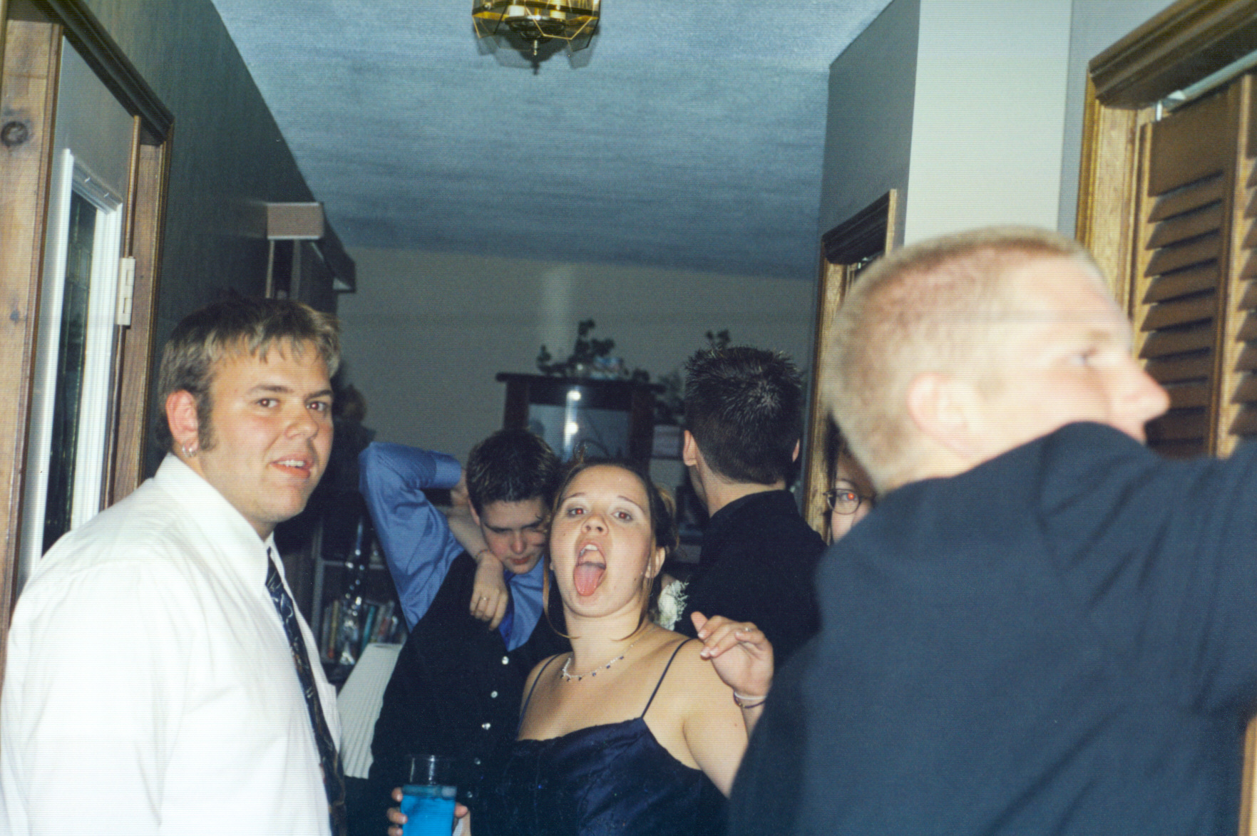 f022.jpg